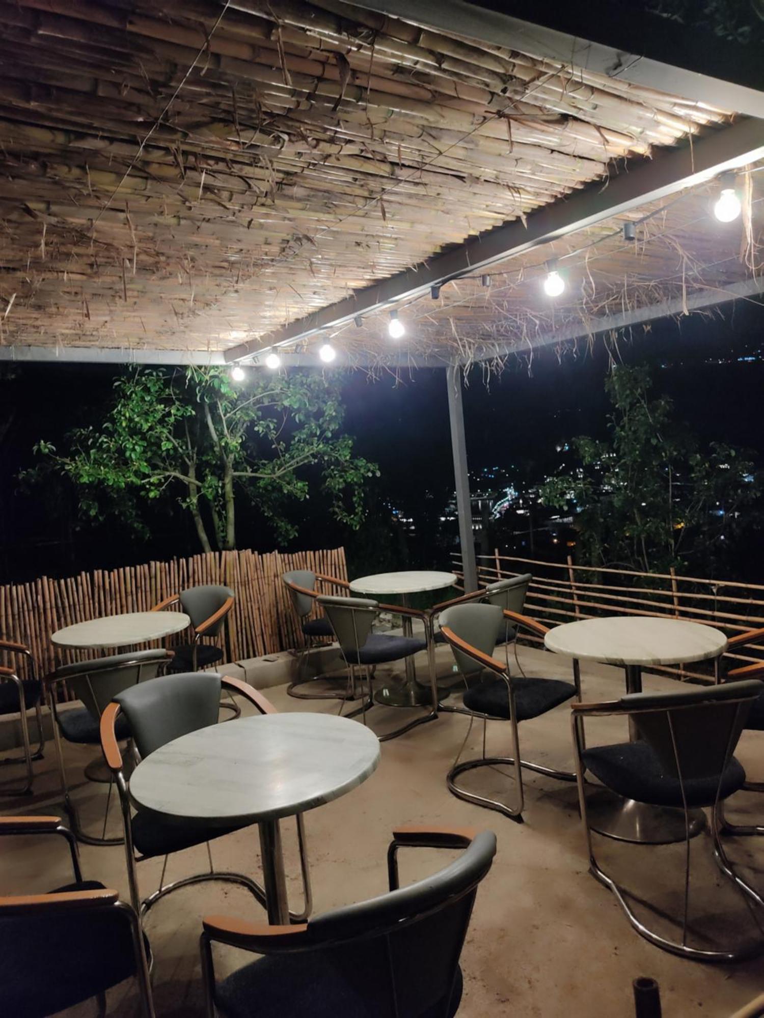 Guest House Pashollari เบราท ภายนอก รูปภาพ